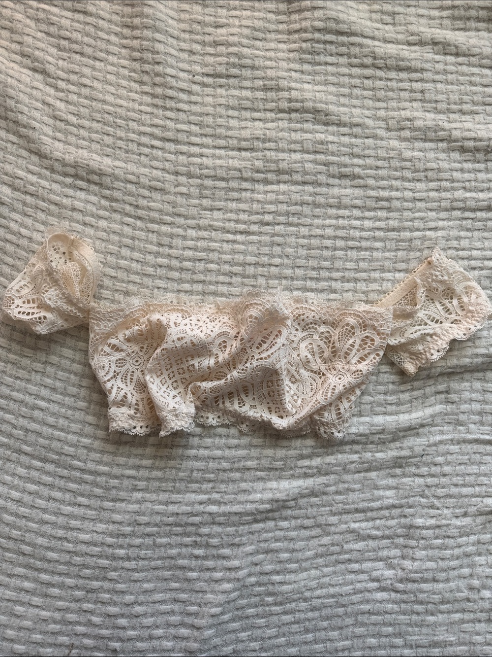 Victoria Secret Dream Angel’s Bralette Cream Lace Size L or S DD/DDD